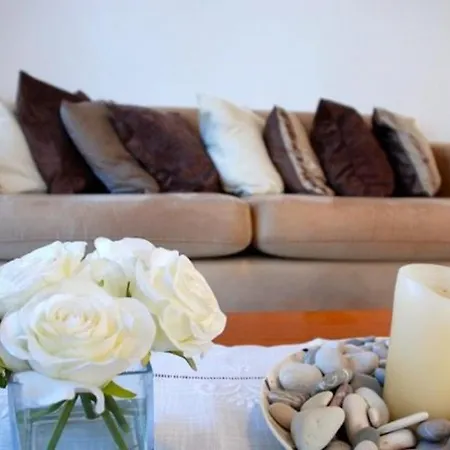 Luxury 3 Bedroom Villa With Communal Pool, Paphos Villa 1175 *